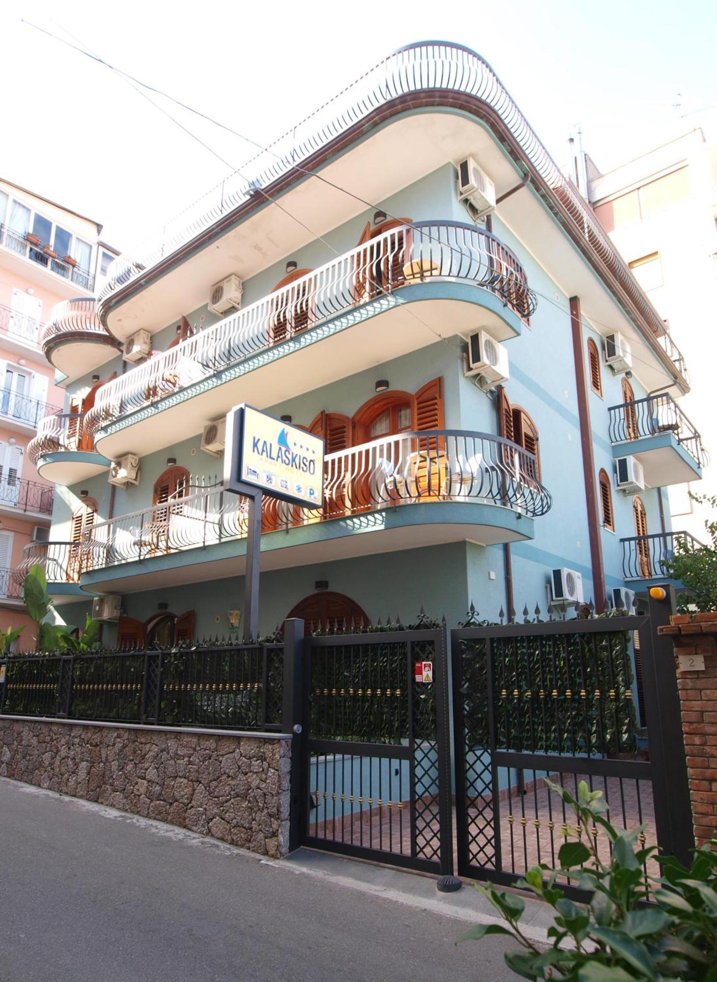 Kalaskiso' Giardini Naxos Exteriör bild